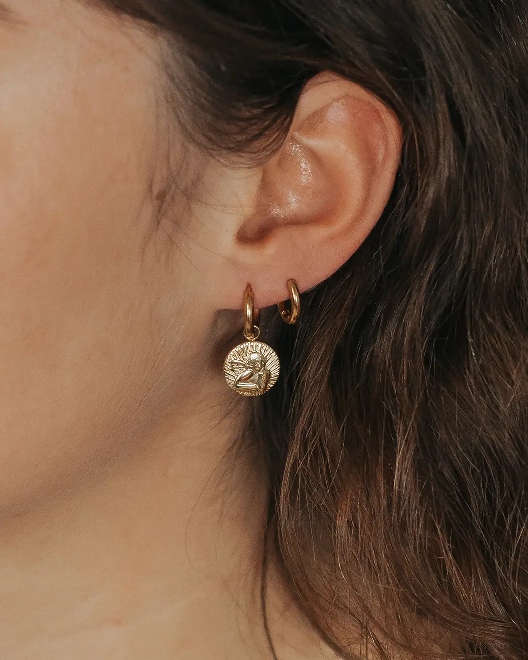 Charm Angela – Image 2