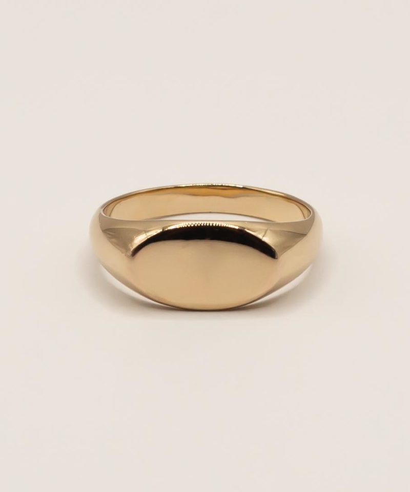 Bague chevaliere personnalisee gravure morgane 001